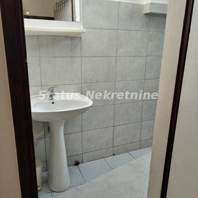 Stan Izdavanje Novi Sad  40 m2