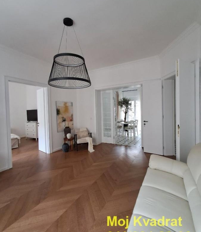 Trosoban stan na prodaju, Zeleni Venac, Beograd, 110m², 430.000 €