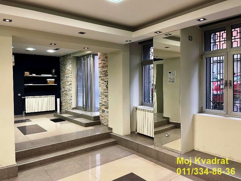 Lokal Prodaja Beograd Krunski Venac 135 m2