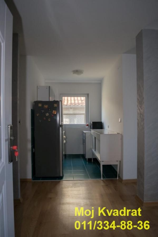 Kuća Prodaja Beograd Ledine 265 m2