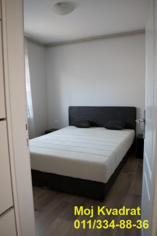 Kuća Prodaja Beograd Ledine 265 m2