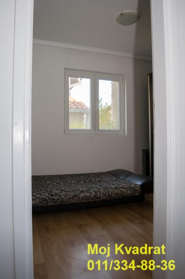 Kuća Prodaja Beograd Ledine 265 m2