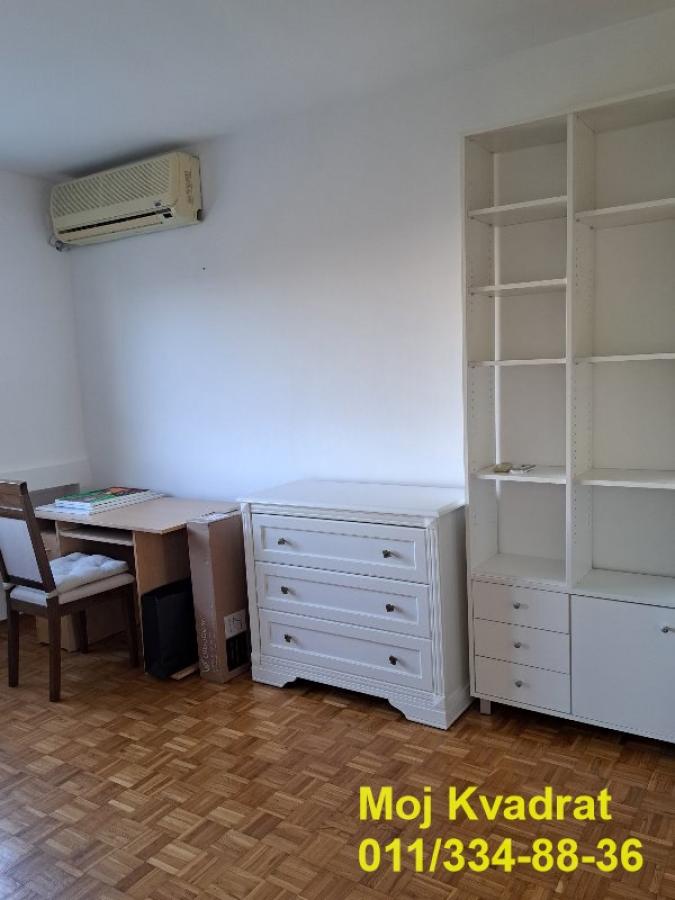 Stan Prodaja Beograd Blok 45 66 m2