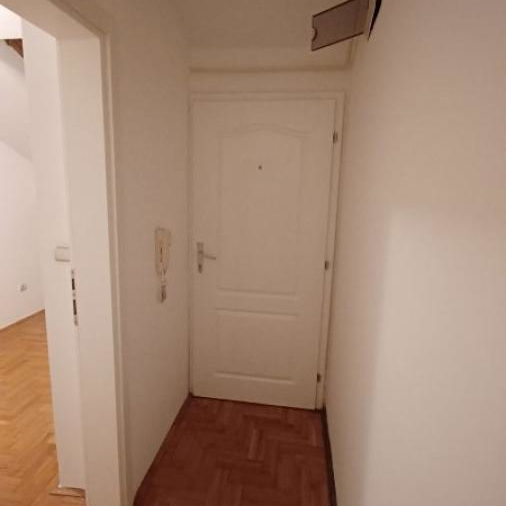 Stan Prodaja Beograd Cerak 50 m2