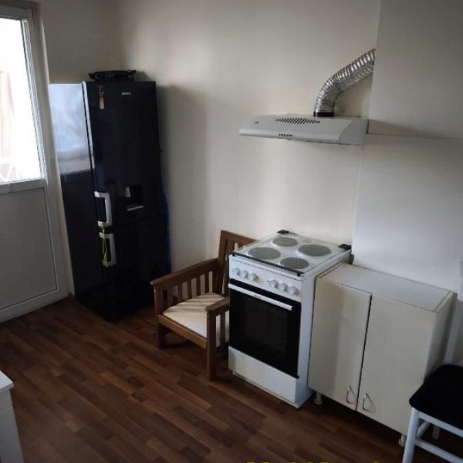 Stan Prodaja Beograd Karaburma 60 m2