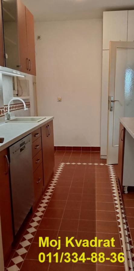 Stan Izdavanje Beograd Stan Izdavanje Beograd Banovo Brdo 76 m2