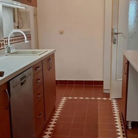 Stan Izdavanje Beograd Banovo Brdo 76 m2