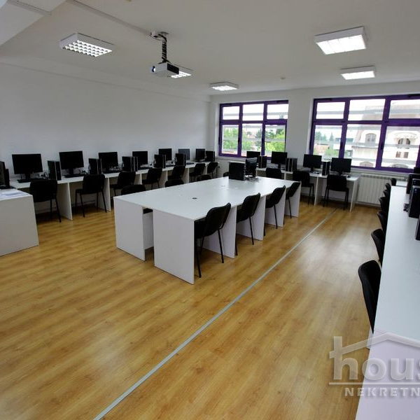 Lokal za izdavanje, Adamovićevo Naselje, Novi Sad, 500m², 5.000 €/mes