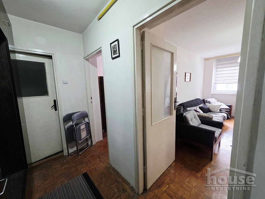 Stan Izdavanje Novi Sad  43 m2