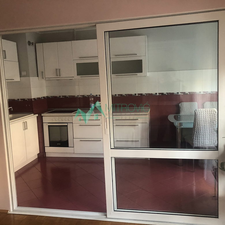 Dvosoban stan na prodaju, Banatić, Novi Sad, 53m², 400 €