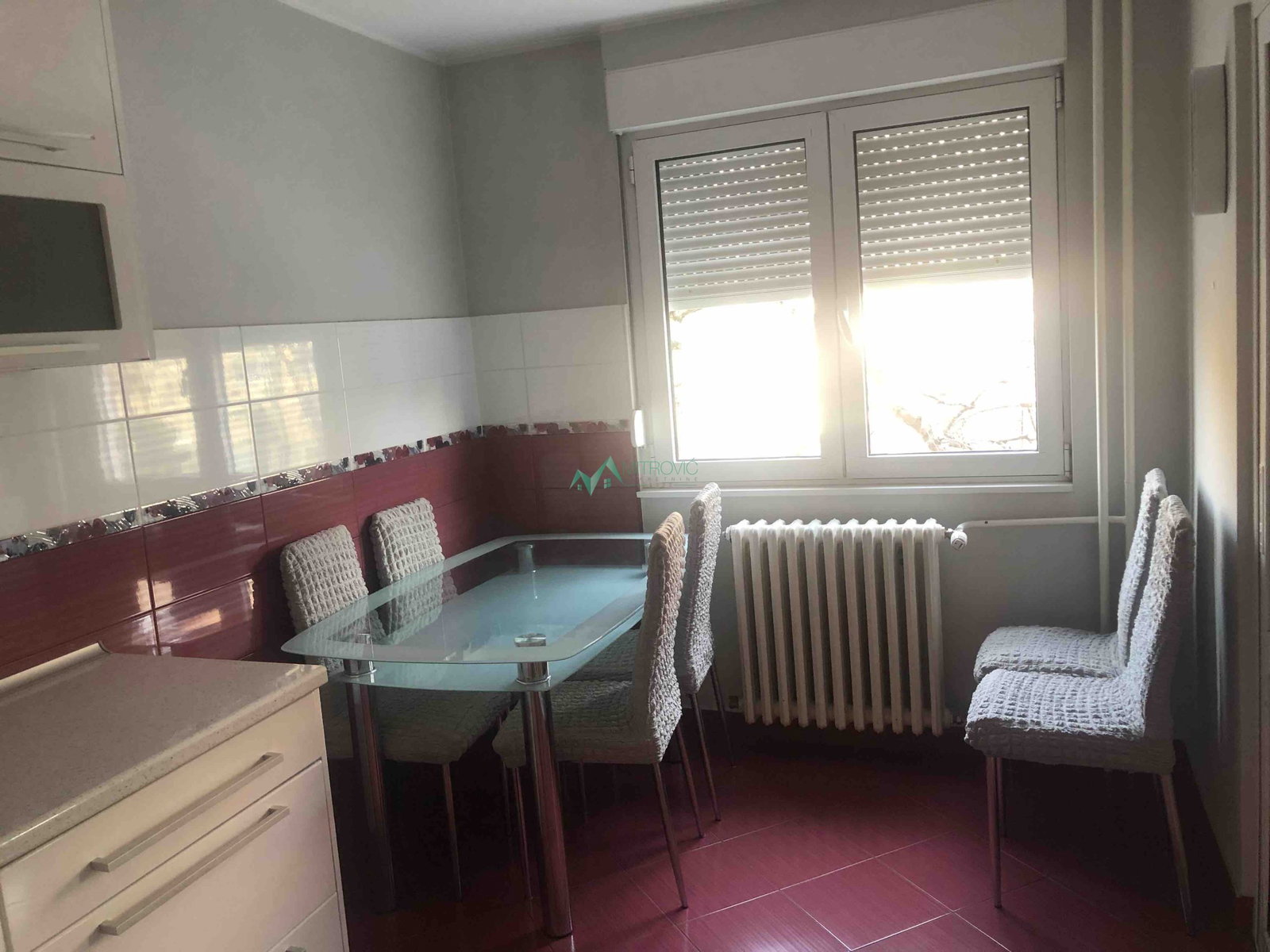 Dvosoban stan na prodaju, Banatić, Novi Sad, 53m², 400 €