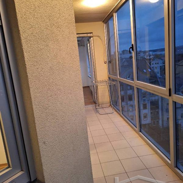 Trosoban stan za izdavanje, Bulevar Oslobođenja, Novi Sad, 65m², 500 €/mes