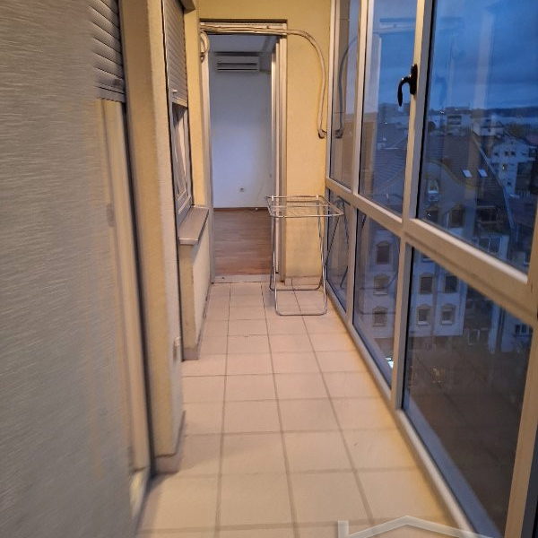 Trosoban stan za izdavanje, Bulevar Oslobođenja, Novi Sad, 65m², 500 €/mes