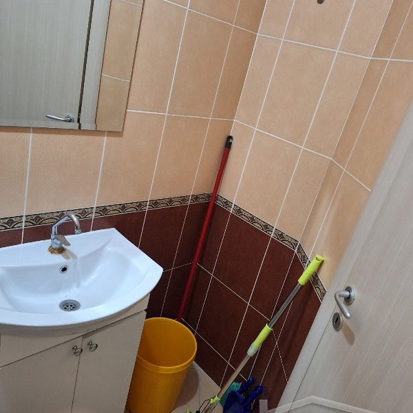 Stan Izdavanje Novi Sad  65 m2