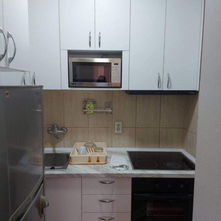 Stan Izdavanje Novi Sad  37 m2