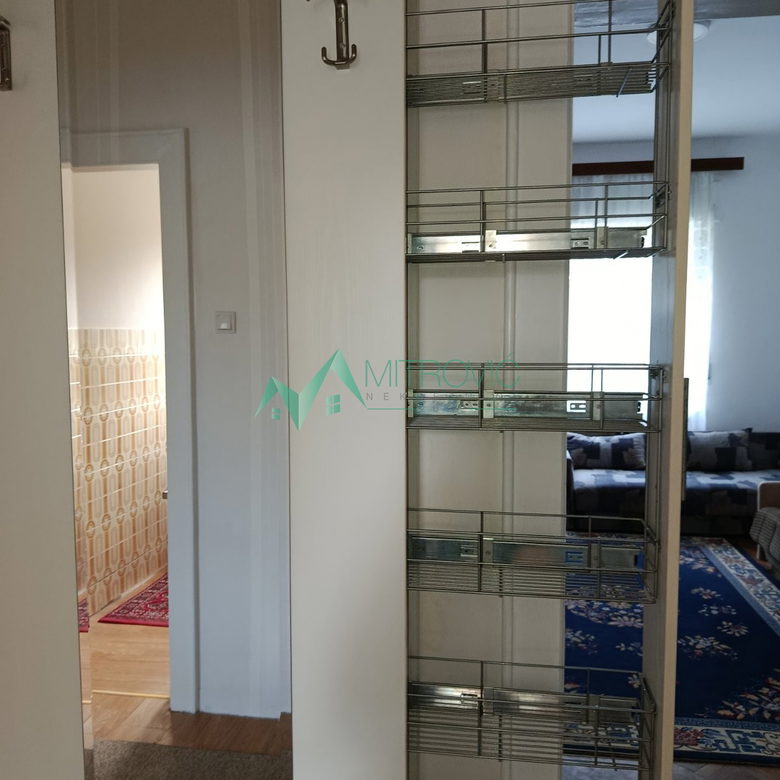 Lokal na prodaju, Bulevar Evrope, Novi Sad, 70m², 500 €