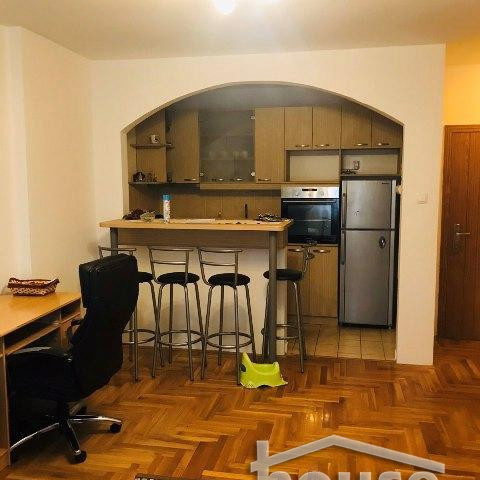 Stan Izdavanje Novi Sad  41 m2