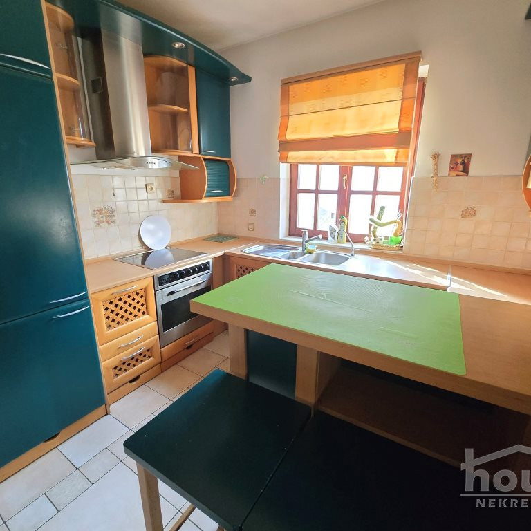 Kuća za izdavanje, Bulevar Evrope, Novi Sad, 351m², 2.700 €/mes