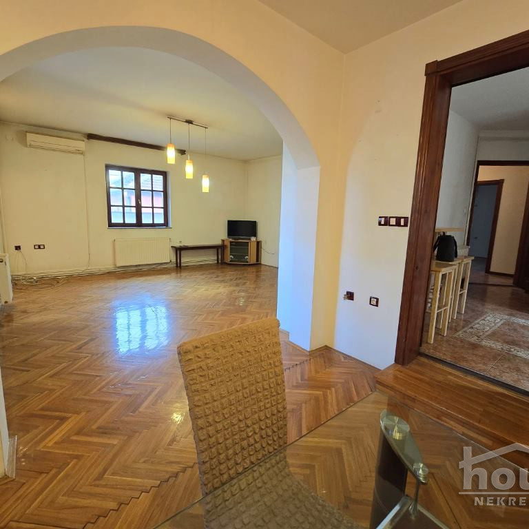 Kuća za izdavanje, Bulevar Evrope, Novi Sad, 351m², 2.700 €/mes