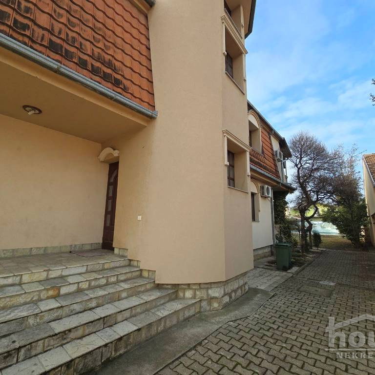 Kuća Izdavanje Novi Sad  351 m2