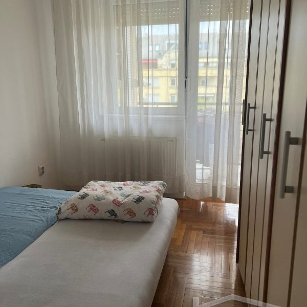 Stan Izdavanje Novi Sad  35 m2