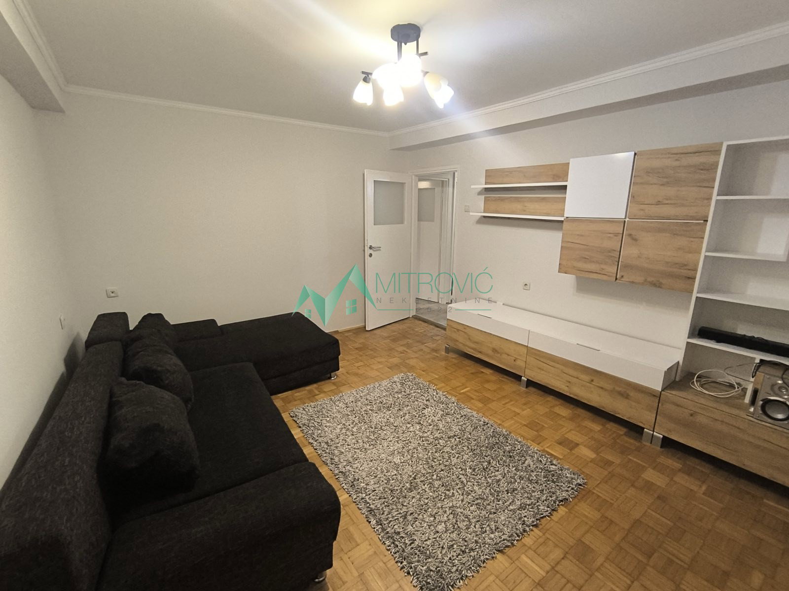 izdavanje-bulevar-osloboDJenja-9101275-jtr7r Dvosoban stan na prodaju, Bulevar Oslobođenja, Novi Sad, 48m², 450 €