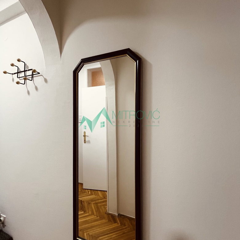 Stan Prodaja Novi Sad  16 m2