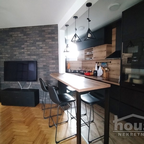 Dvoiposoban stan za izdavanje, Bulevar Patrijarha Pavla, Novi Sad, 67m², 650 €/mes
