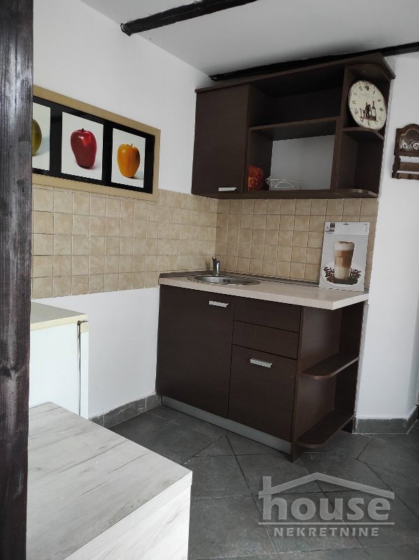 Stan Izdavanje Novi Sad  40 m2