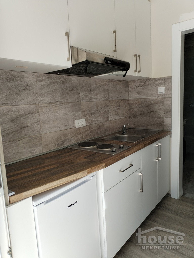 Stan Izdavanje Novi Sad  22 m2