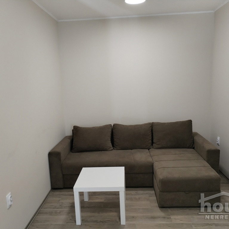Stan Izdavanje Novi Sad  22 m2