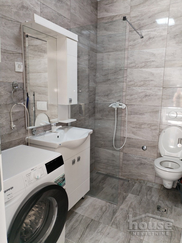 Stan Izdavanje Novi Sad  22 m2