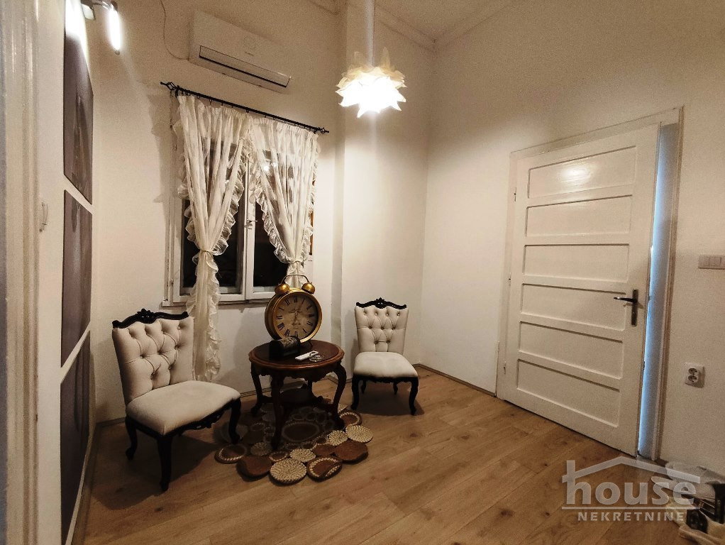 Trosoban stan za izdavanje, Centar, Novi Sad, 56m², 500 €/mes