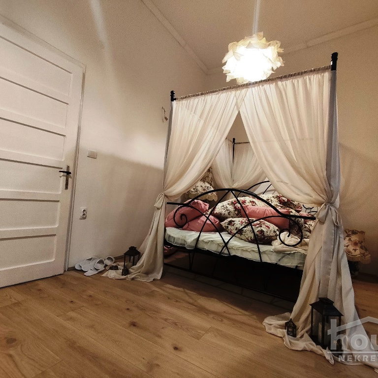 Trosoban stan za izdavanje, Centar, Novi Sad, 56m², 500 €/mes