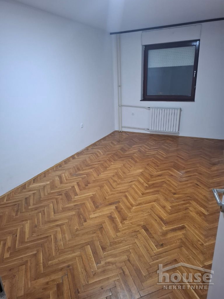 Stan Izdavanje Novi Sad  96 m2