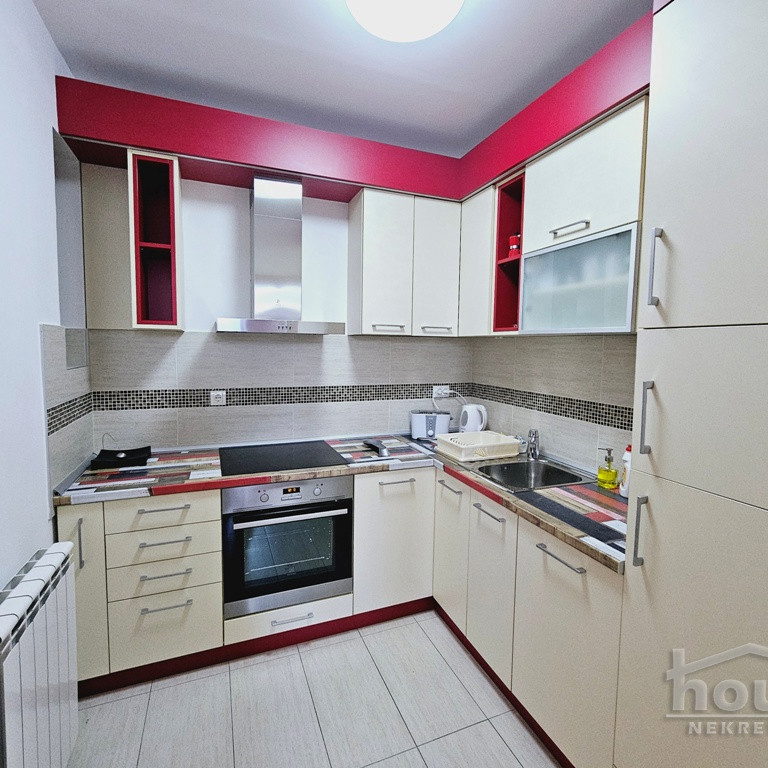 Stan Izdavanje Novi Sad  44 m2