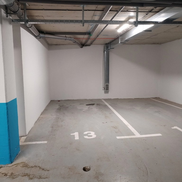 Garaža Izdavanje Novi Sad  12 m2