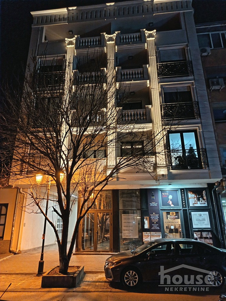 Garaža za izdavanje, Centar, Novi Sad, 12m², 100 €/mes