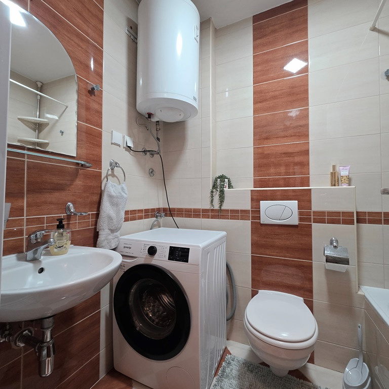 Stan Izdavanje Novi Sad  41 m2