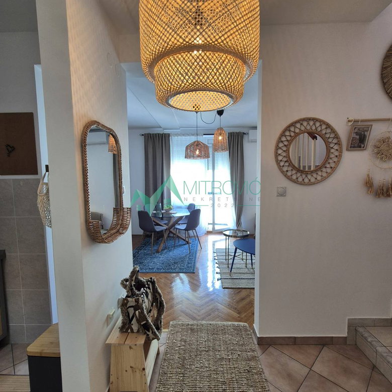 Trosoban stan na prodaju, Centar, Novi Sad, 60m², 650 €