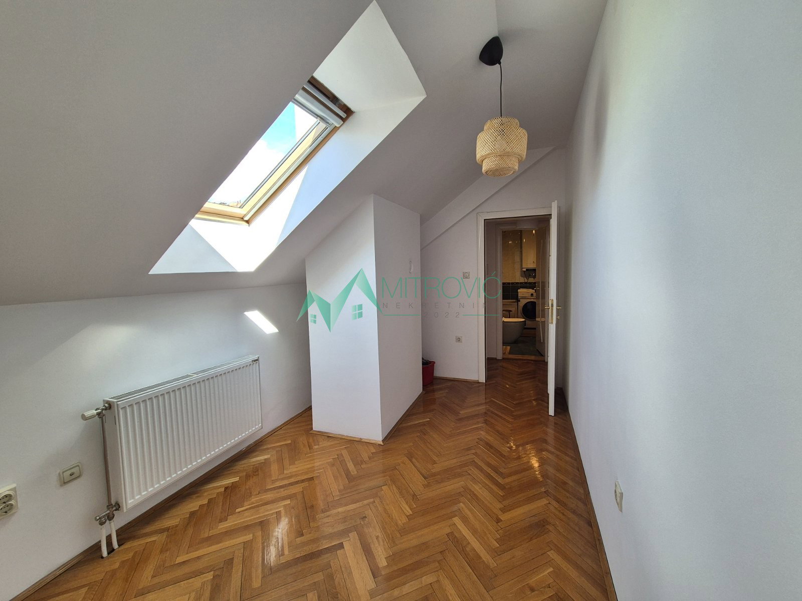 izdavanje-centar-ns-9100405-xek1k Trosoban stan na prodaju, Centar, Novi Sad, 60m², 650 €