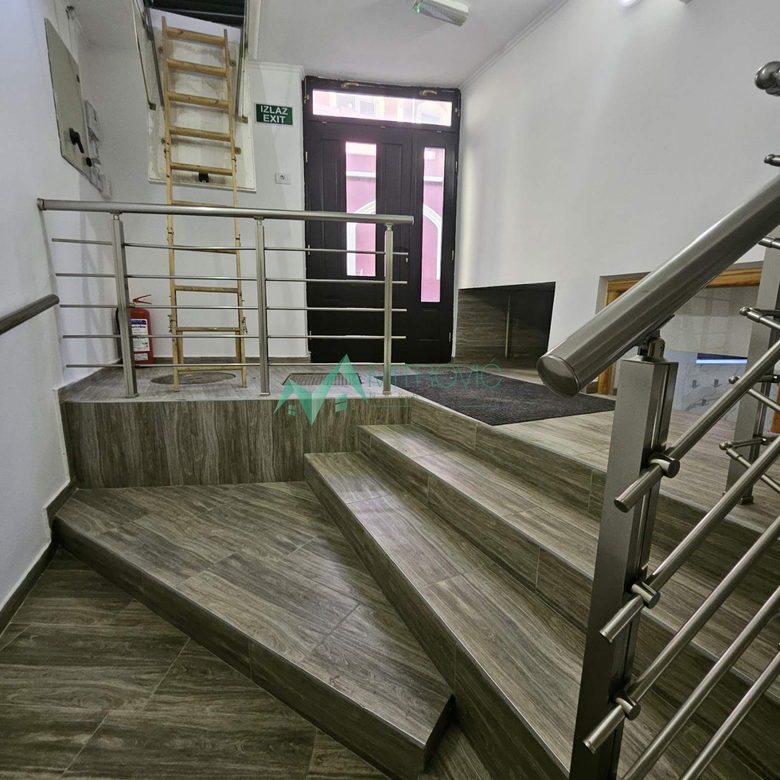 Lokal na prodaju, Centar, Novi Sad, 170m², 1.200 €