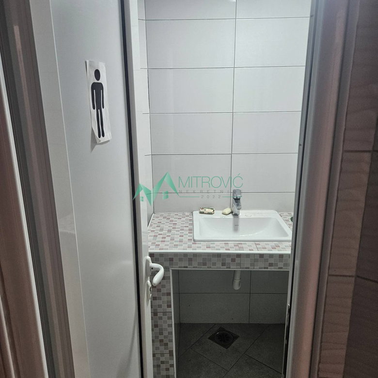 Lokal na prodaju, Centar, Novi Sad, 170m², 1.200 €