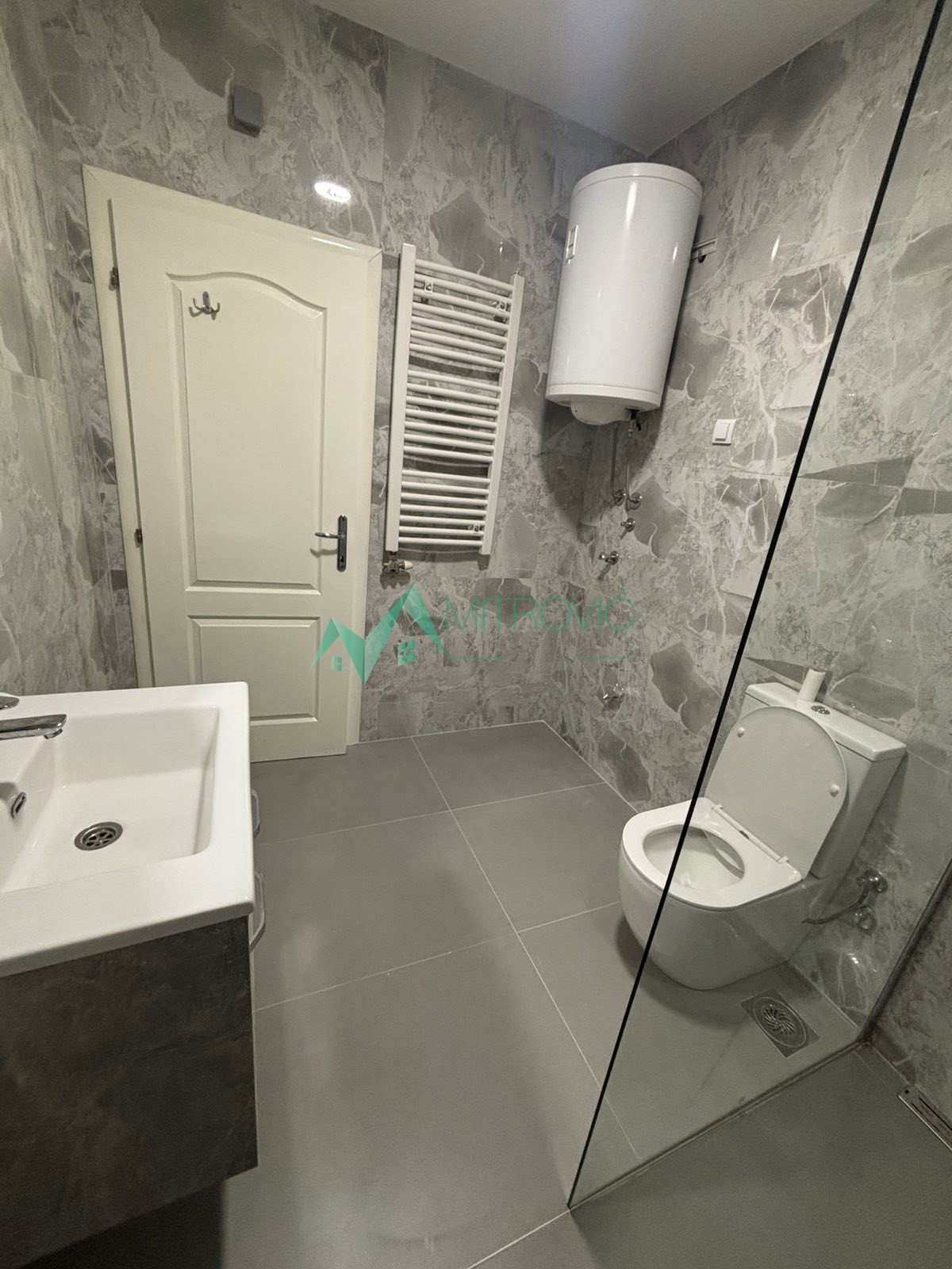 Dvosoban stan na prodaju, Centar, Novi Sad, 50m², 550 €