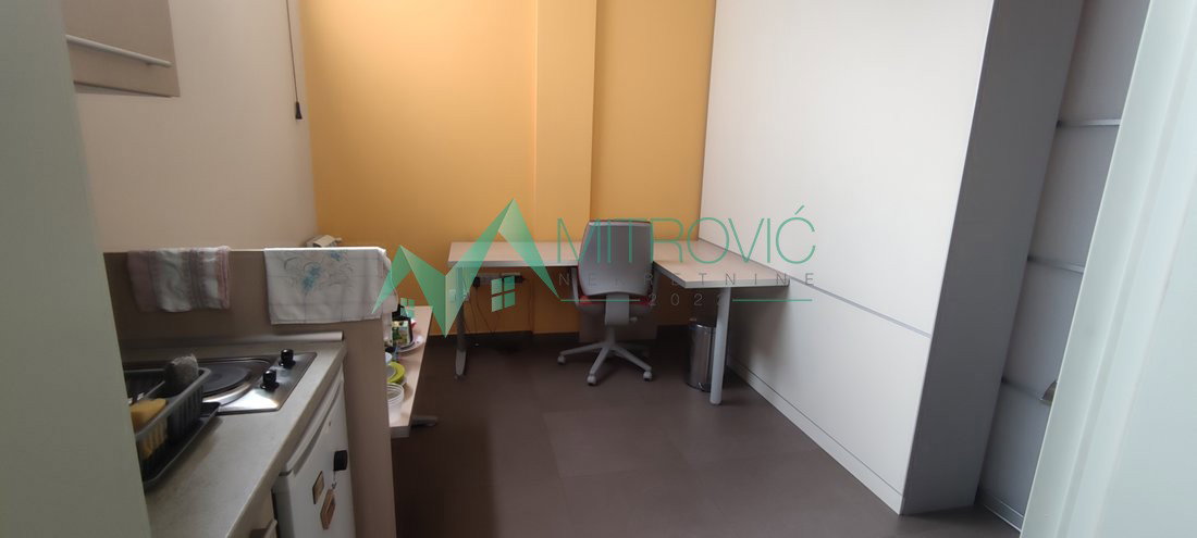 Lokal na prodaju, Centar, Novi Sad, 41m², 400 €