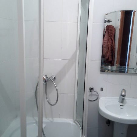 Stan Izdavanje Novi Sad  24 m2
