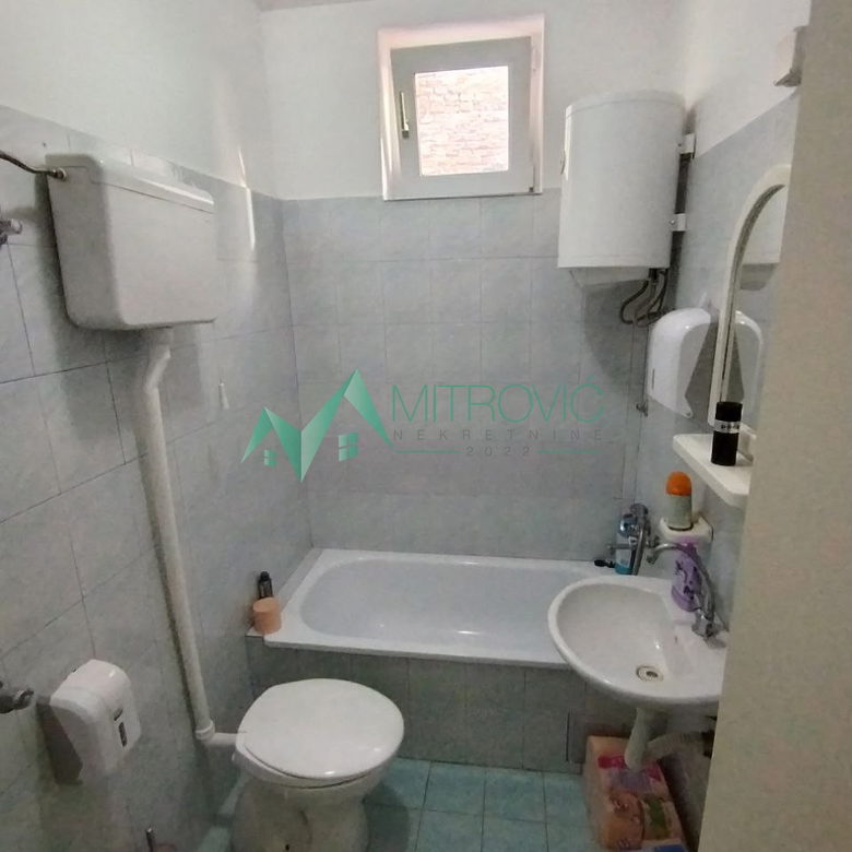 Lokal na prodaju, Grbavica, Novi Sad, 46m², 500 €