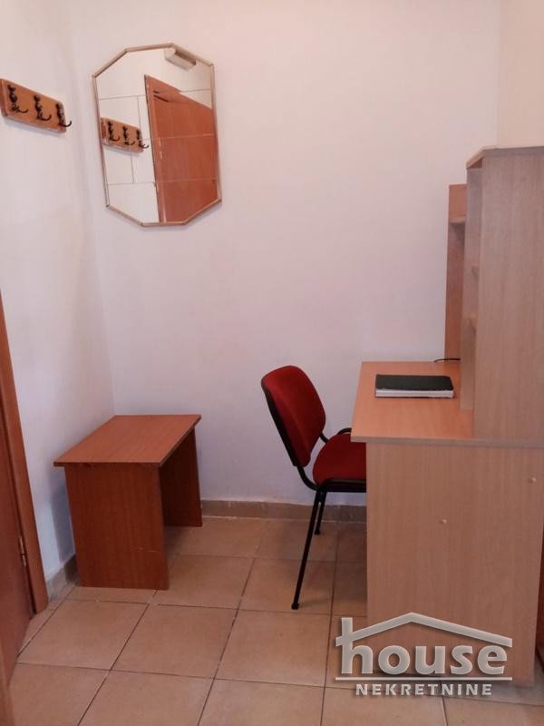 Stan Izdavanje Novi Sad  28 m2
