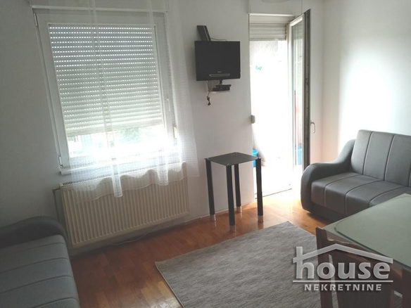 Stan Izdavanje Novi Sad  28 m2