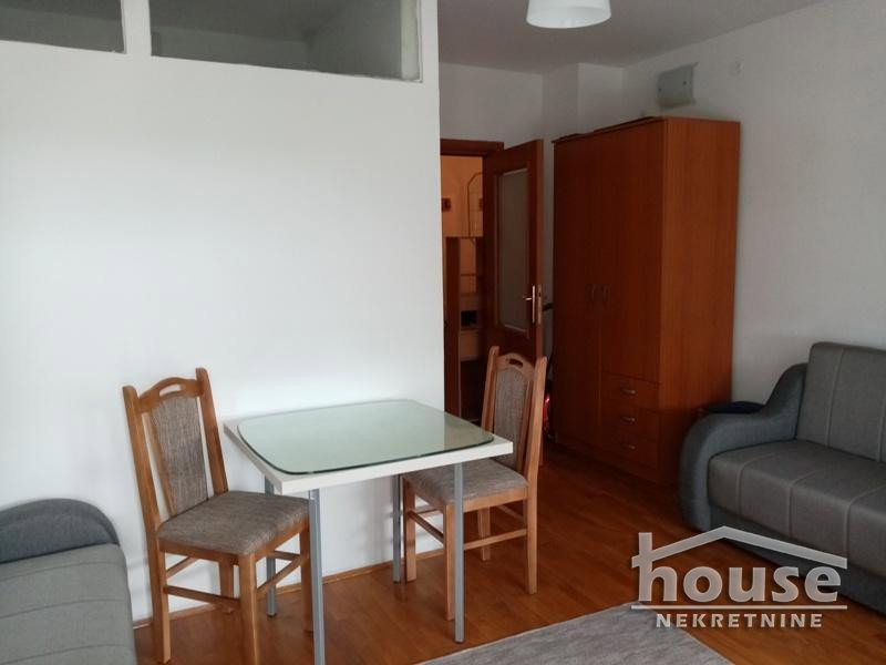 Stan Izdavanje Novi Sad  28 m2